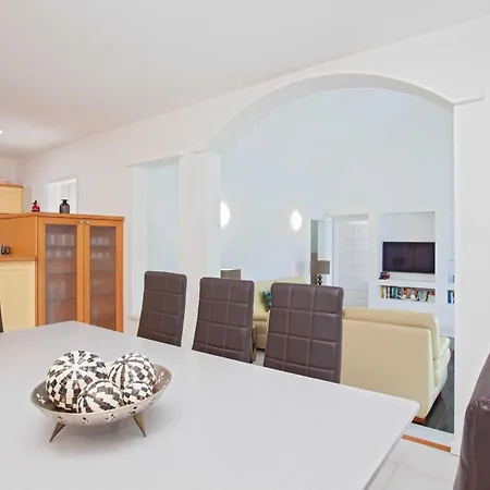 Vila Modern Mojones Casa Penyas Blancas Dos 4 Bedrooms Private Heated Pool Puerto Del Carmen