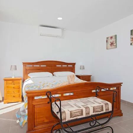Vila Modern Mojones Casa Penyas Blancas Dos 4 Bedrooms Private Heated Pool Puerto Del Carmen *